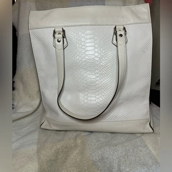 Coach embossed Charlie python - Picture 5 of 5